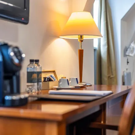 فندق Hotel Tonderhus توندر