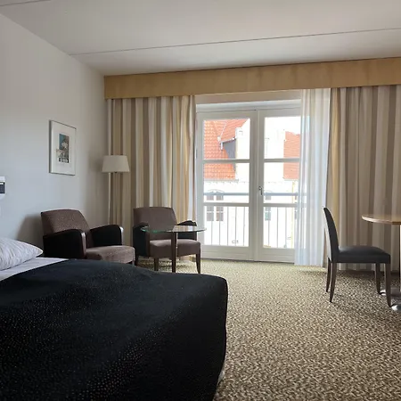 Birkso Tonderhus 酒店 岑讷