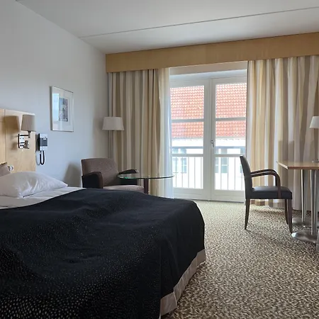 酒店 Birkso Tonderhus 3*