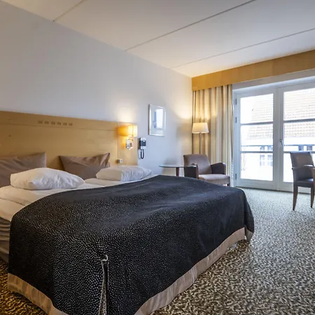Hotel Tonderhus فندق 3*