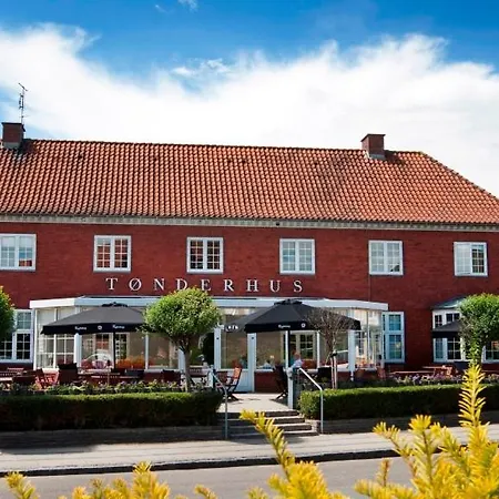 فندق Hotel Tonderhus